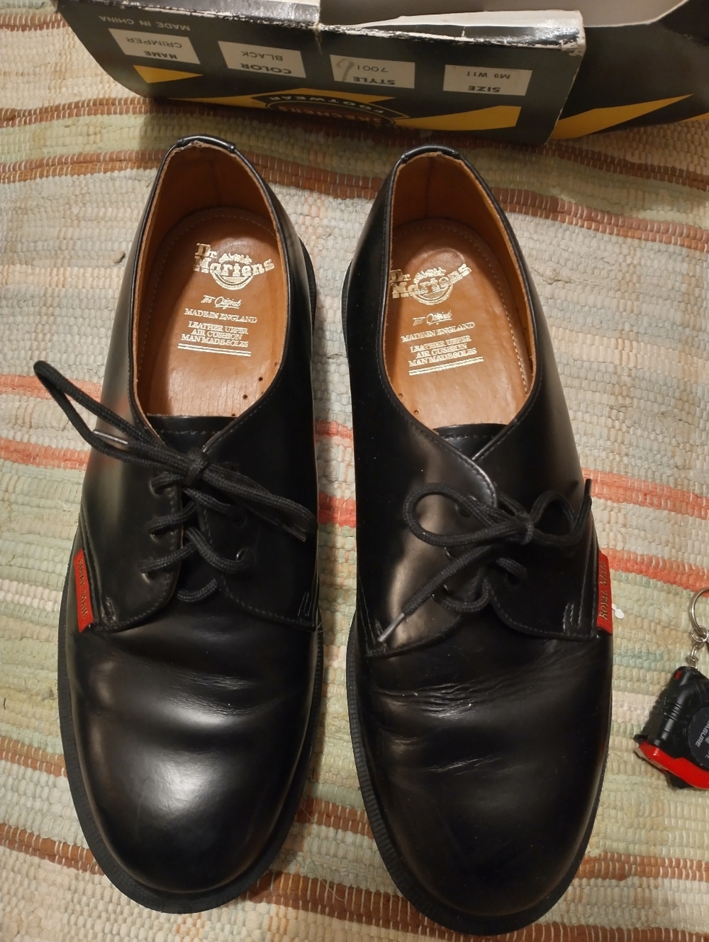 Dr. Marten's Vintage Royal Mail - Picture 8 of 9